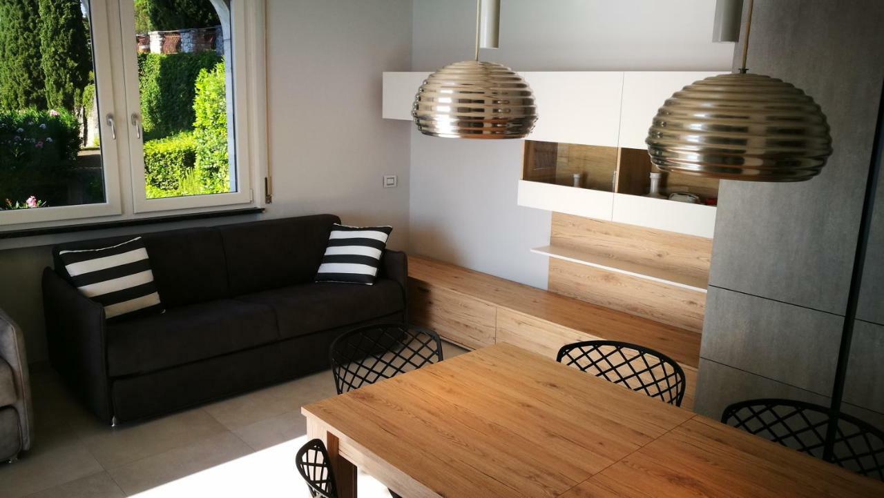 Apartamento Bellavista Eremitaggio Torri Del Benaco Exterior foto