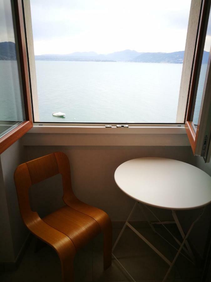 Apartamento Bellavista Eremitaggio Torri Del Benaco Exterior foto